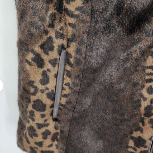 Charter Club Leopard Print Faux Fur Vest - Picture 8 of 8